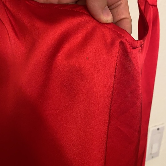 Rory Beca for Forever 21 pink top! - Picture 3 of 6